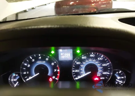 2011 Subaru Outback 2.5I Premium z USA, uszkodzony, nr VIN 4S4BRBCC9B3347209